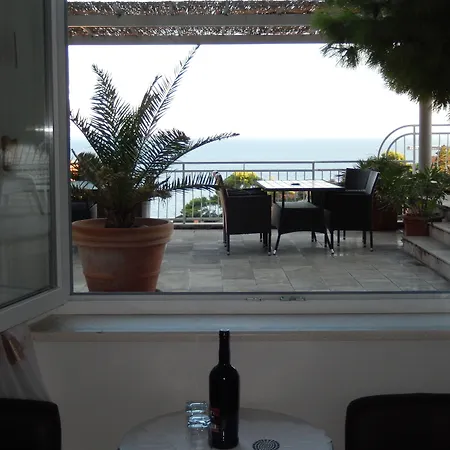 Διαμέρισμα Amazing Sea View